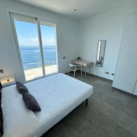 Agi Turo Ferienhaus *